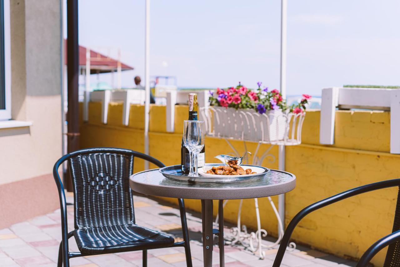 Hotel Tsvetok Odessa Ngoại thất bức ảnh