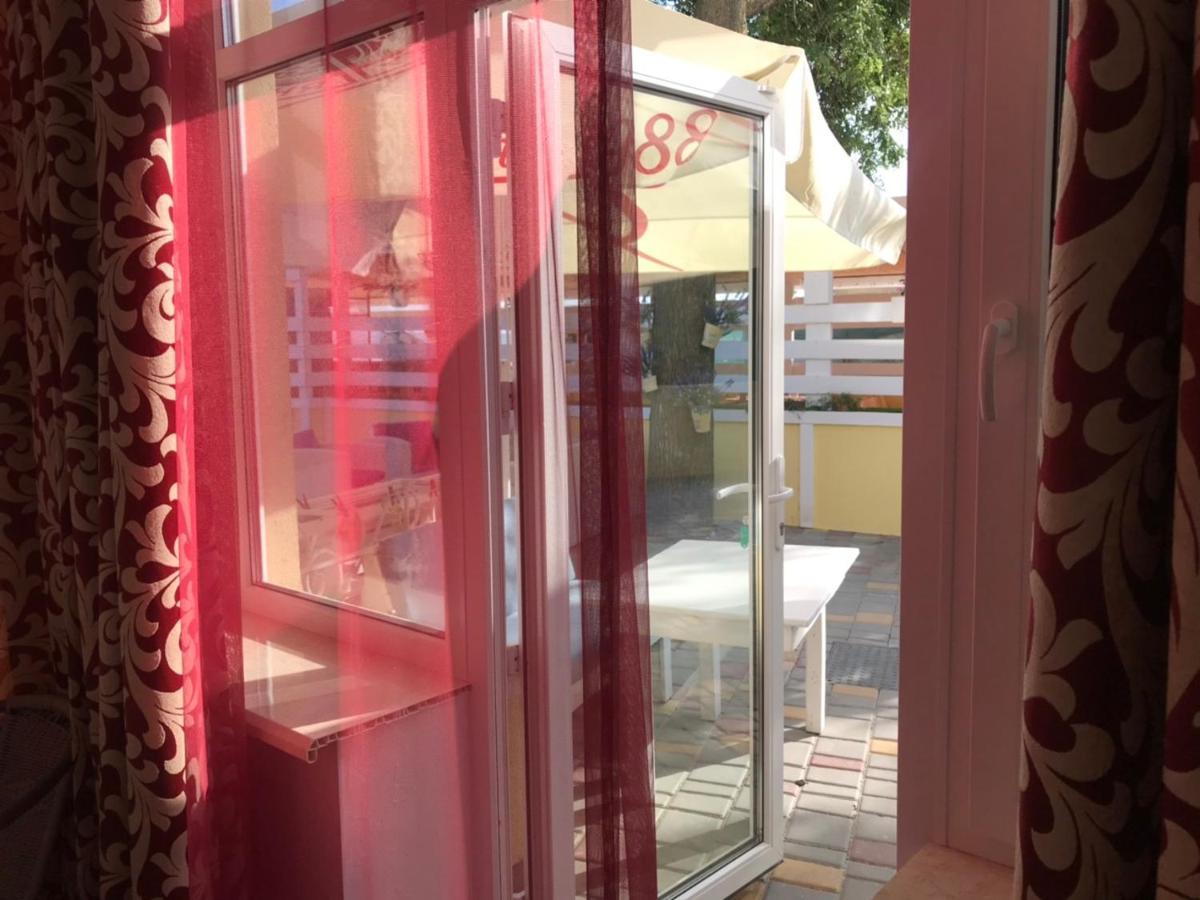 Hotel Tsvetok Odessa Ngoại thất bức ảnh